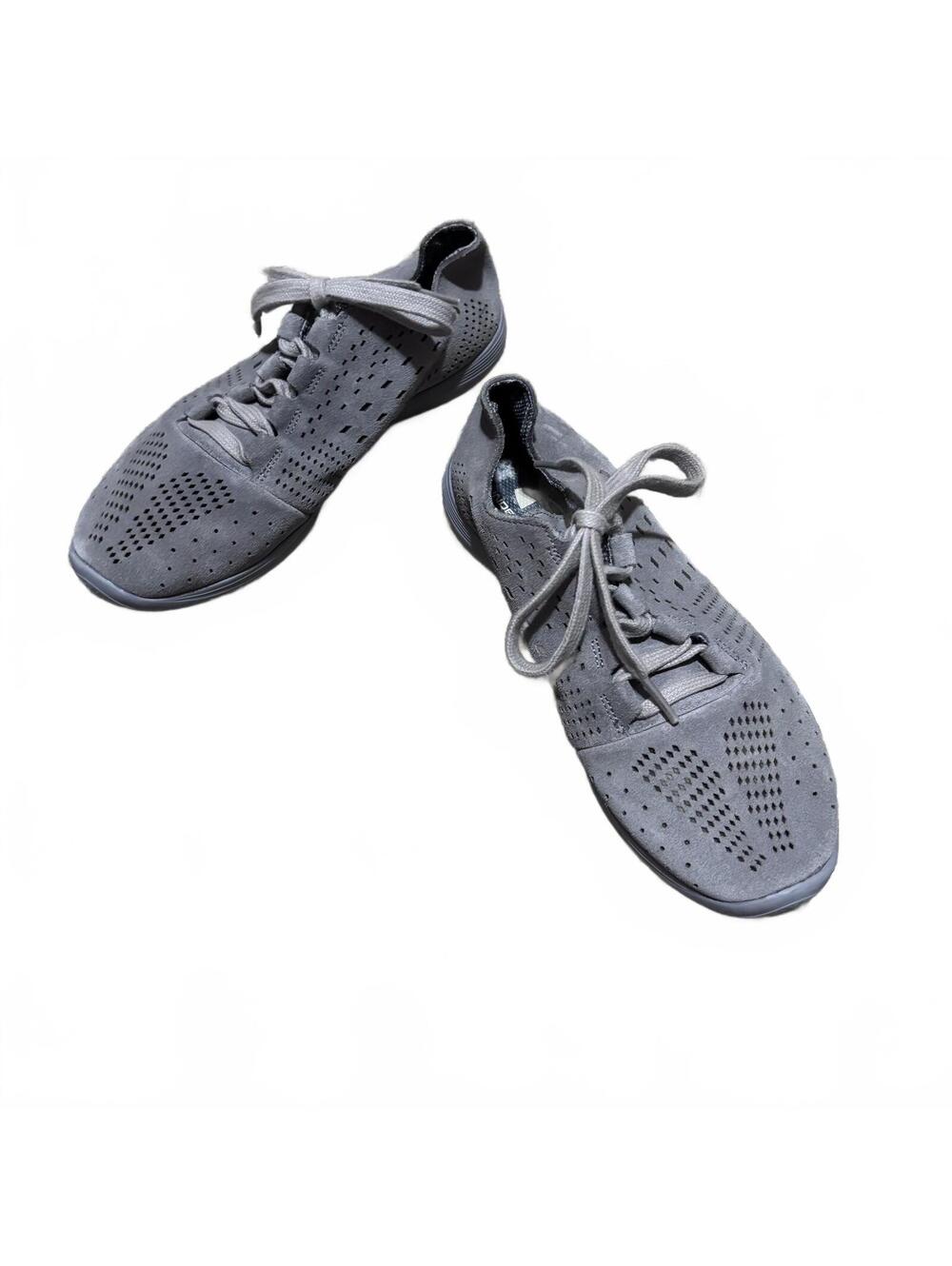 NWOT Under Armour Street Precision Low Luxe Suede Gray Shoes Women's Size 6